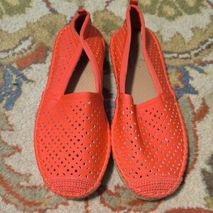 New SEASTAR Orange Stretch Scuba Perforated Beachwear Shoes 7 M
